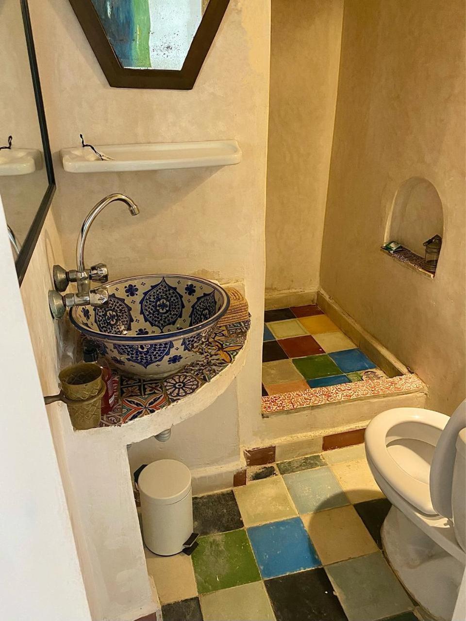 Bab El Fen Guest house 3*